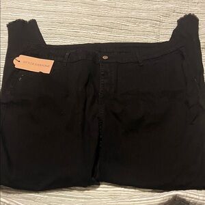 Women's Black Skinny Jeans